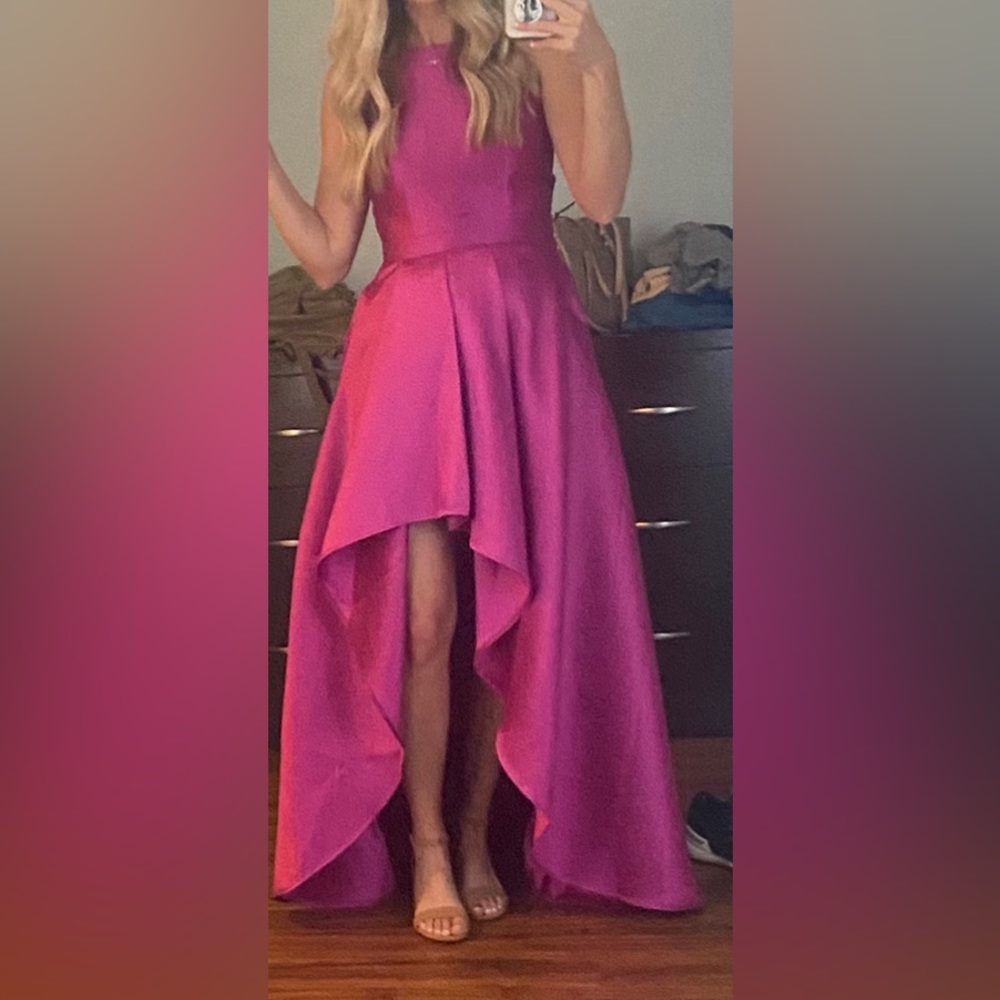 Lulu size small magenta high low dress